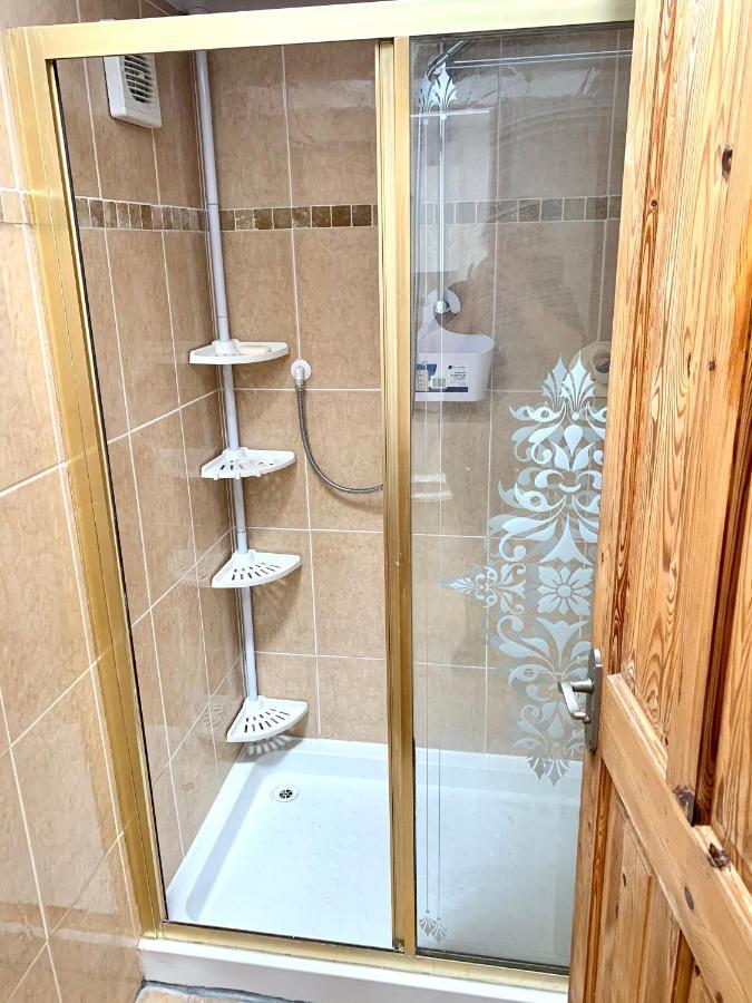 Bed and Breakfast Barrs Court Beds Warmley Экстерьер фото